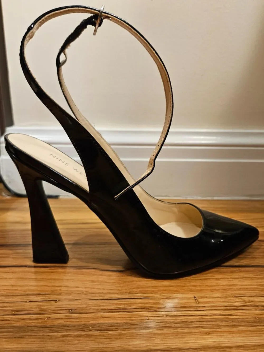 Nine West Black Patent Leather Stiletto Size 10
